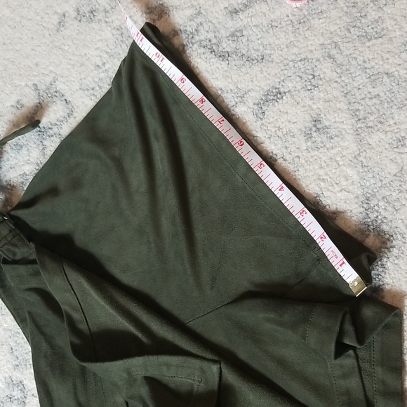 Fall Velvet Shorts - Picture 8 of 8